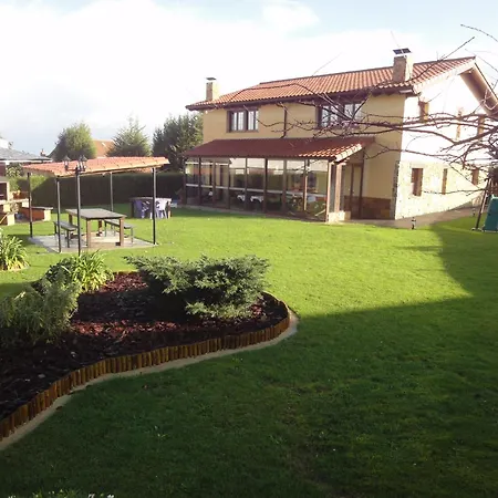 Apartamentos Rurales Villa Del Sain Cudillero Apartment